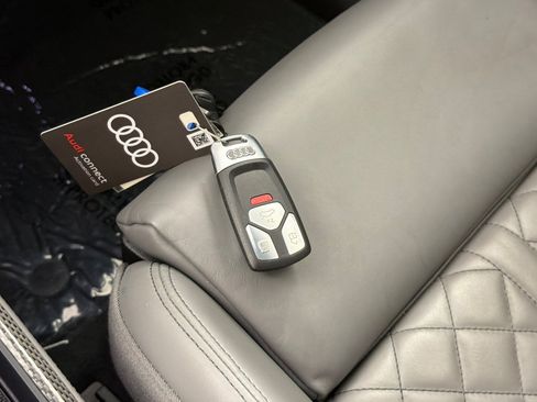 Used 2023 Audi SQ5 Prestige w/ Prestige Package AWD/4WD image 25
