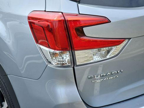 Used 2024 Subaru Forester Limited AWD/4WD image 11