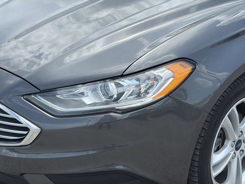 Used 2018 Ford Fusion S FWD image 6