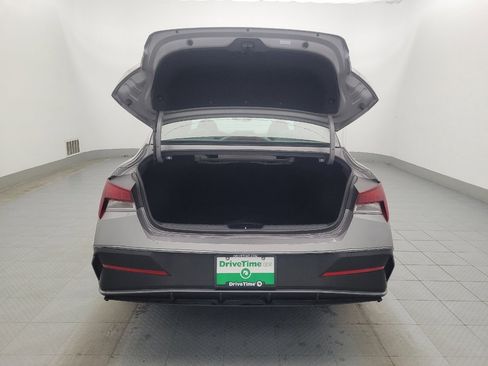 Used 2024 Hyundai Elantra SEL image 29