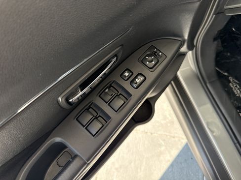 Used 2025 Mitsubishi Outlander Sport ES AWD/4WD image 19