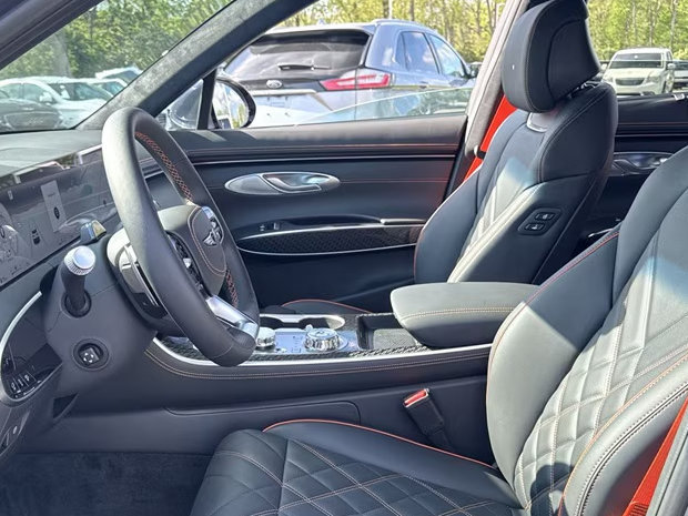New 2026 Genesis GV70 3.5T Sport Prestige AWD/4WD image 16
