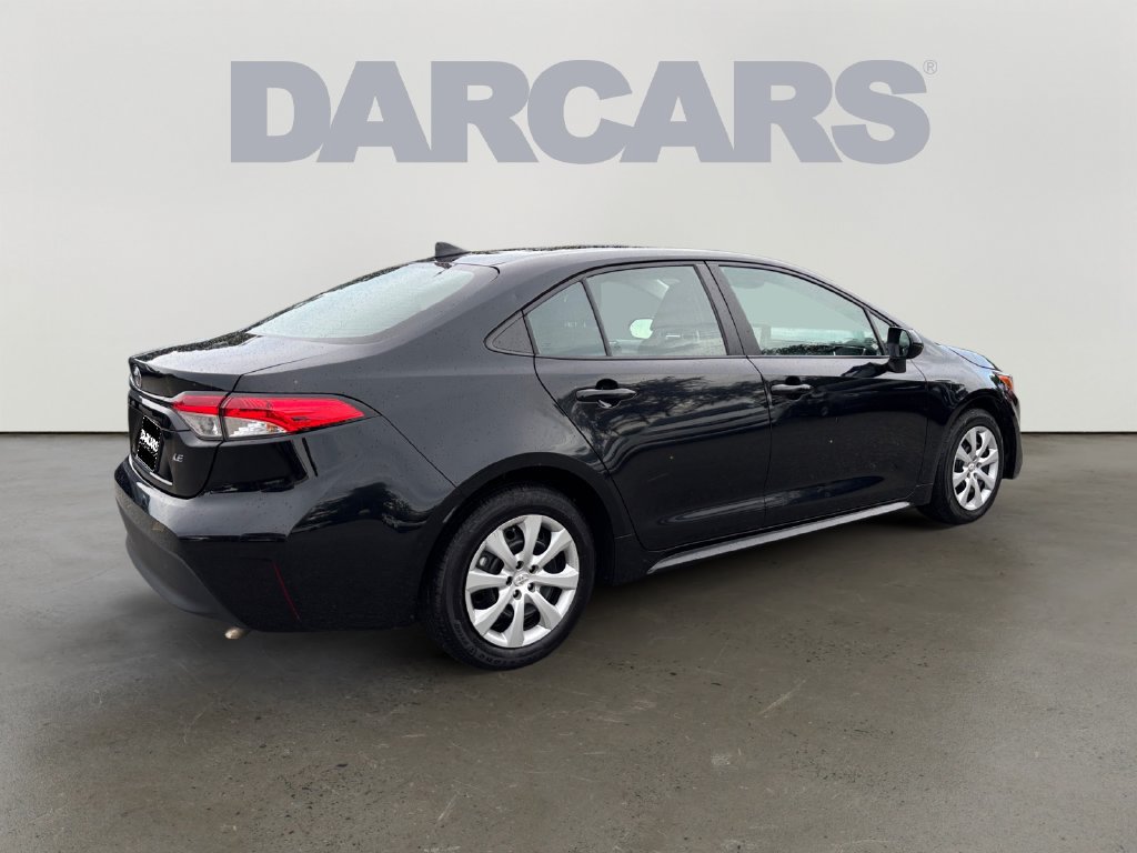 Used 2024 Toyota Corolla LE FWD image 7