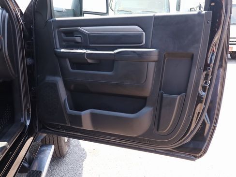 Used 2023 RAM 5500 Tradesman image 44