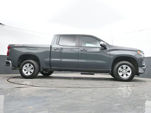 Used 2025 Chevrolet Silverado 1500 LT AWD/4WD image 50