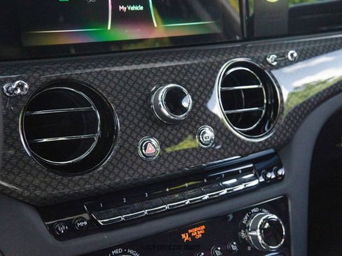 Used 2024 Rolls-Royce Ghost Black Badge image 25