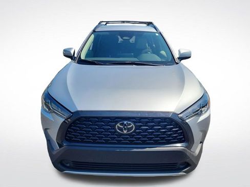 Used 2023 Toyota Corolla Cross LE FWD image 8