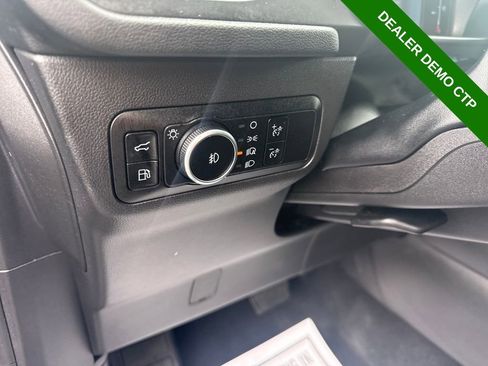 Used 2025 Ford Escape ST-Line Select w/ Tech Pack #1 AWD/4WD image 24