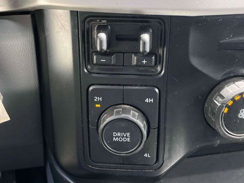 Used 2023 Ford F350 XLT w/ 360-Degree Camera Package AWD/4WD image 30