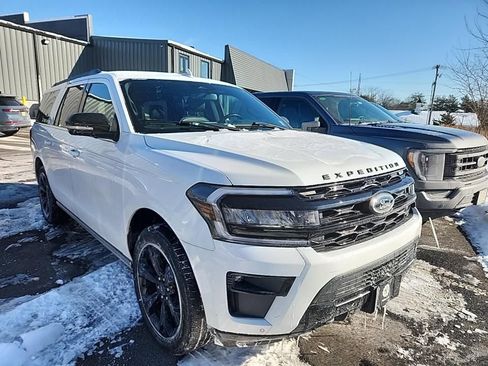 Certified 2022 Ford Expedition Max Limited image 2