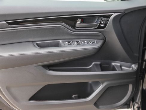 New 2026 Honda Odyssey Touring image 23