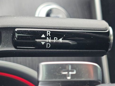 Used 2022 Mercedes-Benz C 300 Sedan image 33