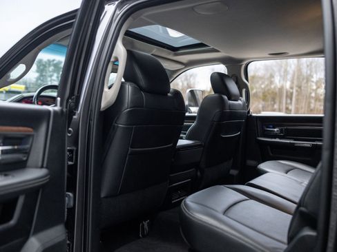 Used 2016 RAM 2500 Laramie image 34