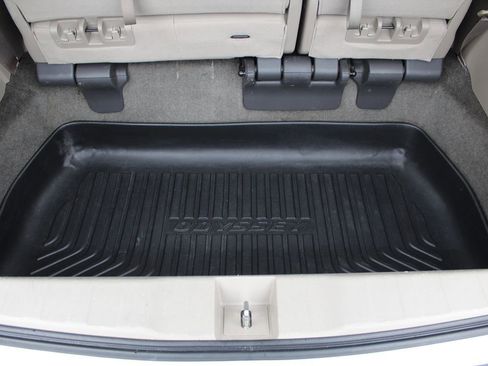 Used 2015 Honda Odyssey Touring Elite image 36