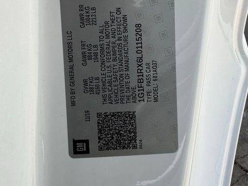 Used 2020 Chevrolet Camaro LT image 22