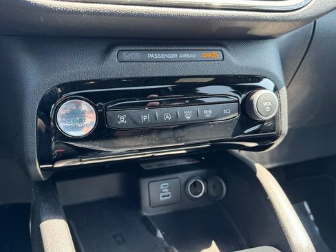 Used 2023 Ford Escape ST-Line Elite w/ Premium Technology Package AWD/4WD image 19