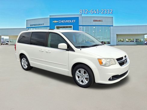 Used 2013 Dodge Grand Caravan Crew w/ Entertainment Group 1 image 1