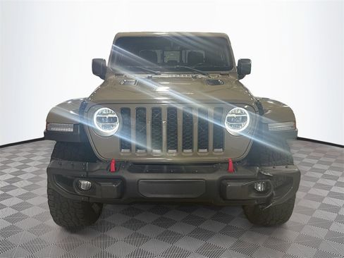 Used 2020 Jeep Gladiator Rubicon image 2