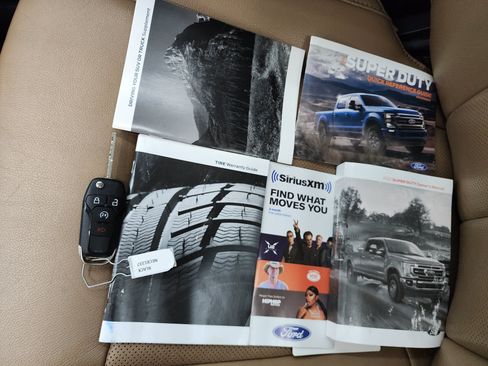 Used 2022 Ford F250 Lariat w/ Tremor Off-Road Package AWD/4WD image 47