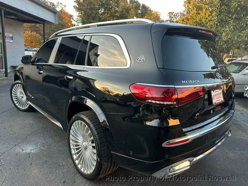 Used 2021 Mercedes-Benz Maybach GLS 600 Maybach GLS 600 4MATIC SUV image 9