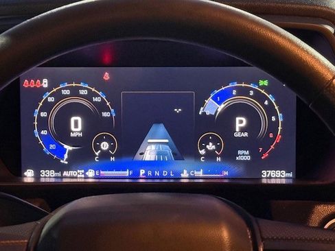 Certified 2024 Chevrolet Colorado Trail Boss w/ Advanced Trailering Package image 27