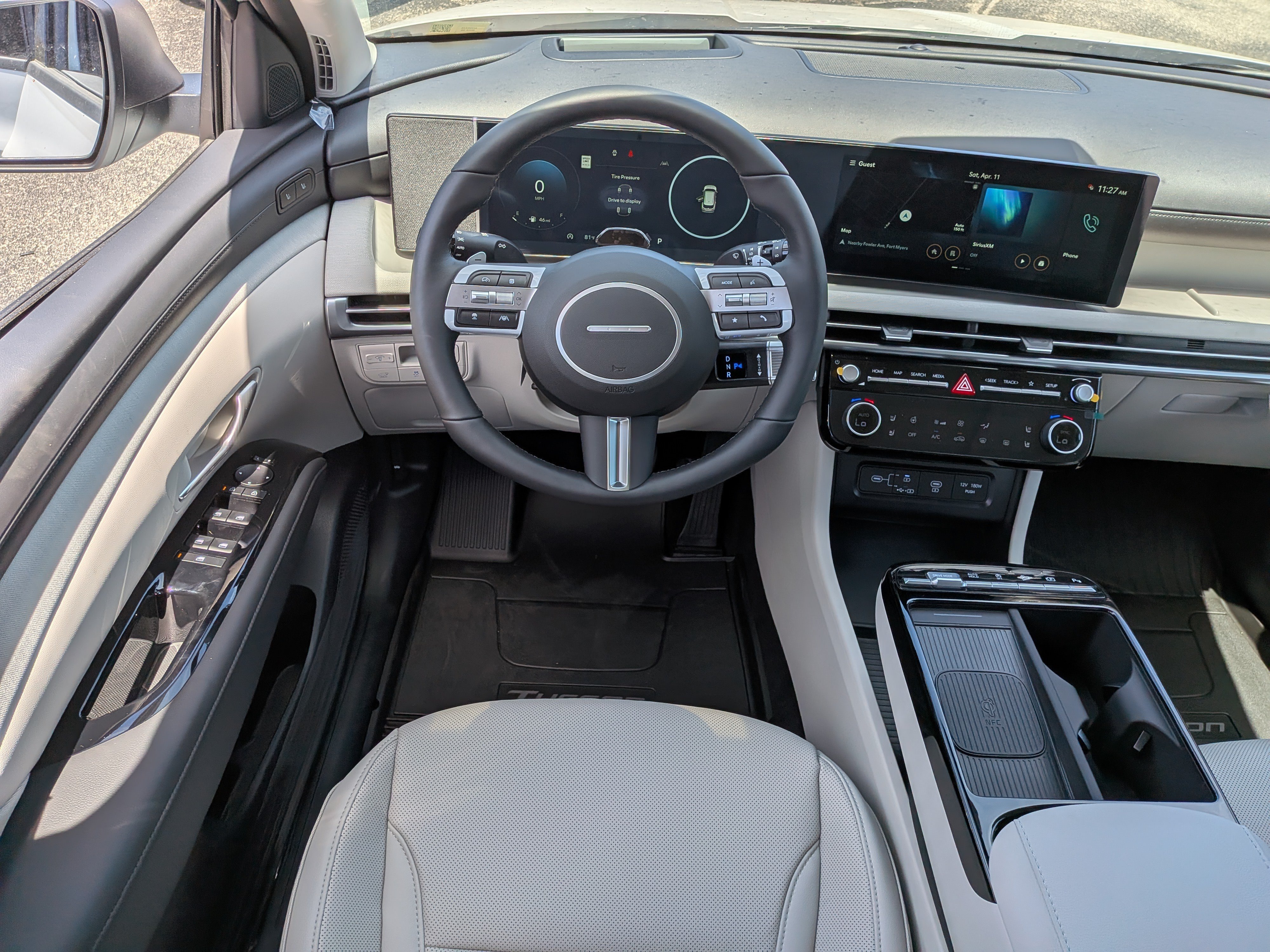 New 2026 Hyundai Tucson Limited w/ Tow & Go Package FWD image 17