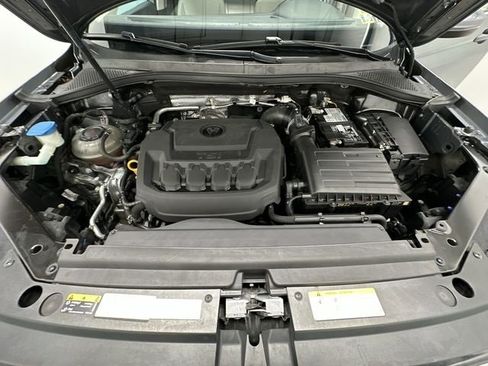Used 2020 Volkswagen Tiguan SEL image 27