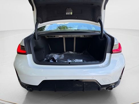 New 2026 BMW 330i Sedan w/ M Sport Package RWD image 21