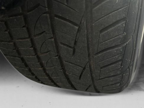 Used 2005 Cadillac XLR image 49