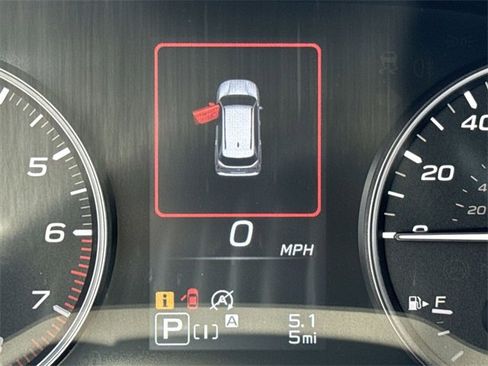 Used 2025 Subaru Forester Premium w/ Convenience Package #2 image 16