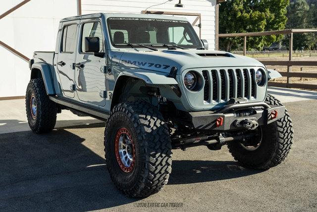 Used 2023 Jeep Gladiator Mojave w/ LED Lighting Group AWD/4WD image 12