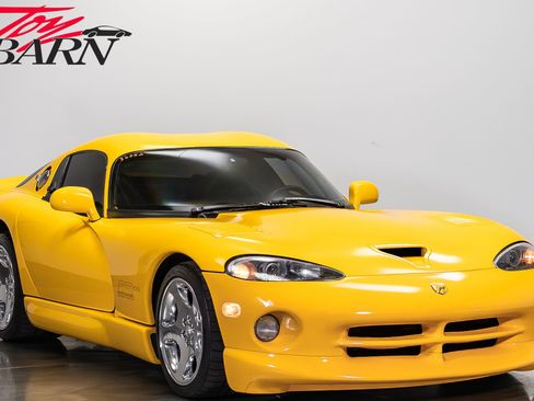 Used 2001 Dodge Viper GTS RWD image 7