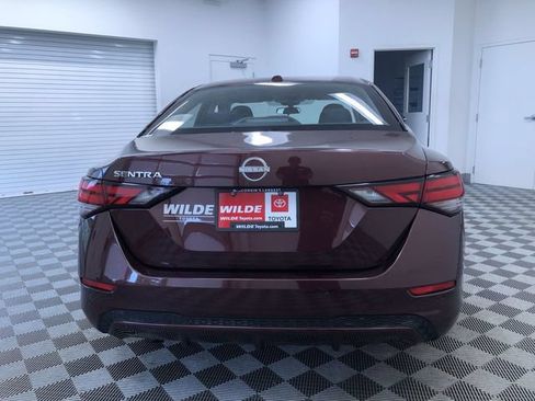 Used 2025 Nissan Sentra SV FWD image 14