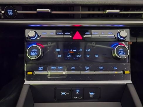 New 2026 Hyundai Santa Fe SE image 15