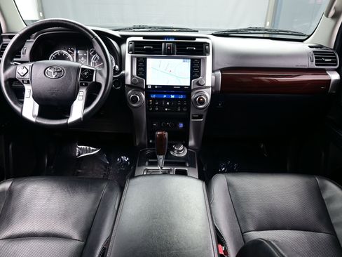 Used 2022 Toyota 4Runner Limited image 18