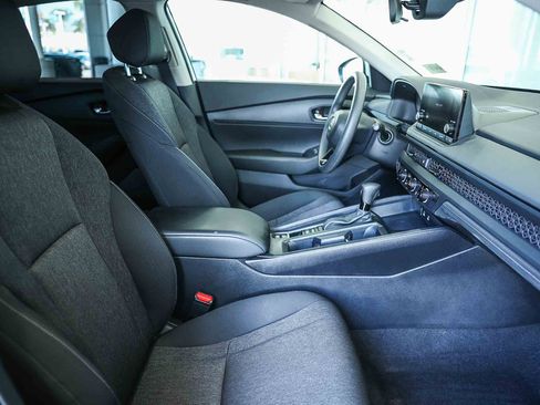 Used 2025 Honda Accord LX image 21