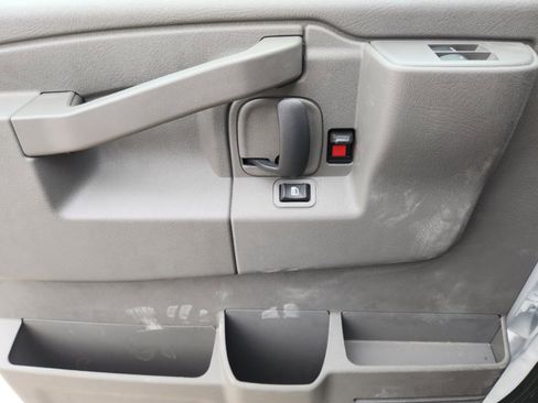 New 2024 Chevrolet Express 3500 w/ Power Convenience Package image 25