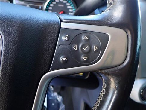 Used 2017 GMC Yukon SLE w/ SLE Value Package image 17