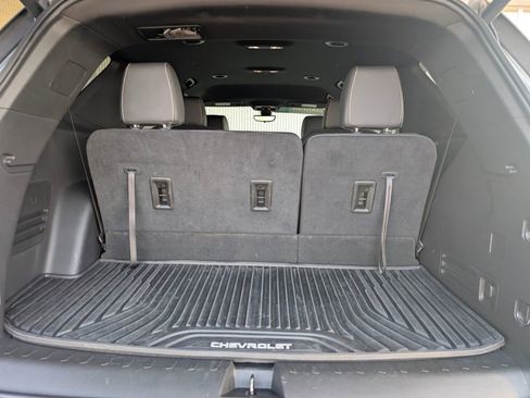 Certified 2023 Chevrolet Traverse LT w/ LT Premium Package image 33