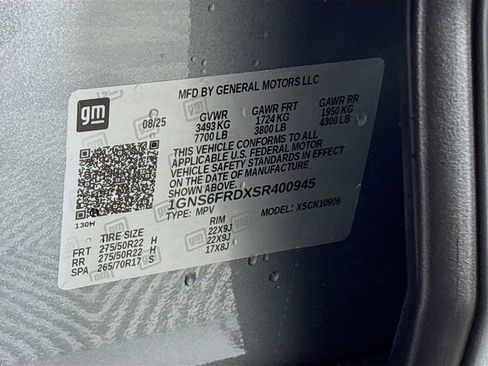 New 2025 Chevrolet Suburban Premier image 33