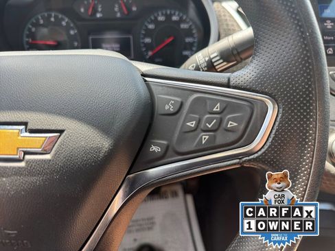 Used 2023 Chevrolet Malibu LT FWD image 32
