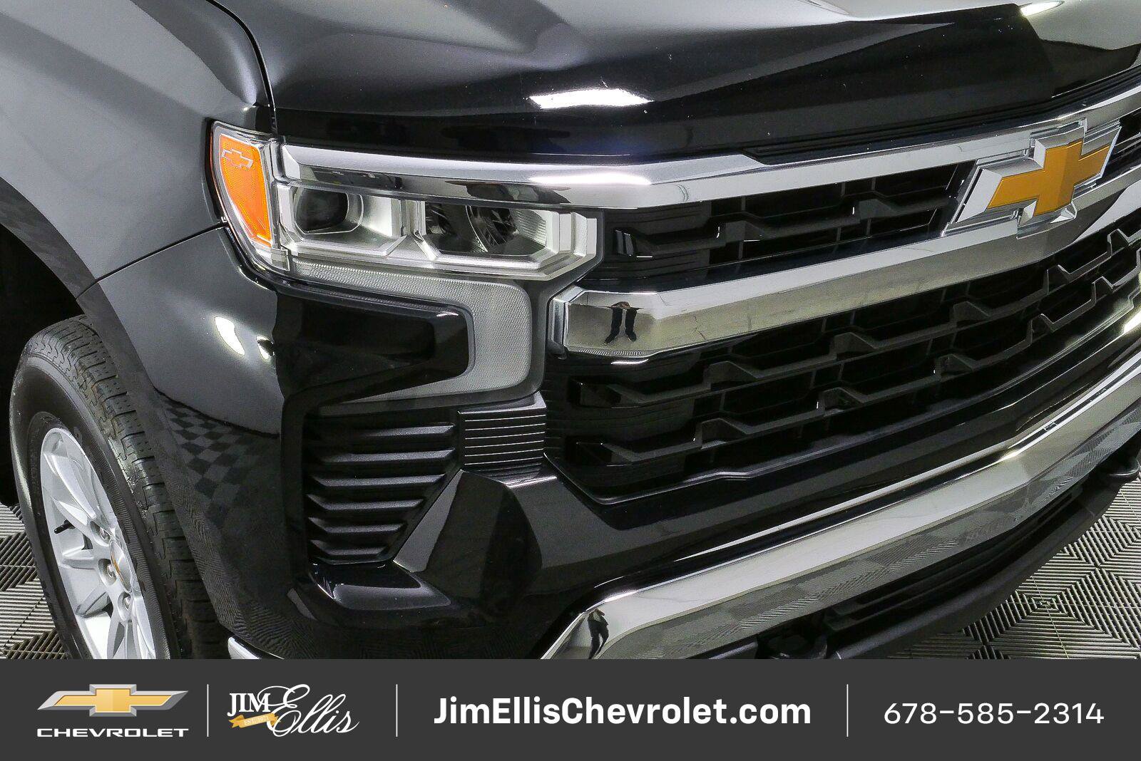 Certified 2025 Chevrolet Silverado 1500 LT AWD/4WD image 31