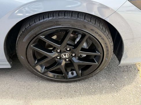 Used 2026 Honda Civic Sport image 9