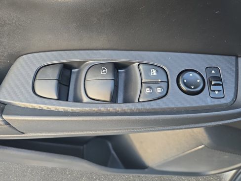 Used 2022 Nissan Sentra SV w/ Electronics Package FWD image 26