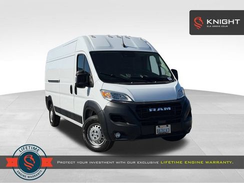 Used 2024 RAM ProMaster 2500 w/ Convenience Group FWD image 1