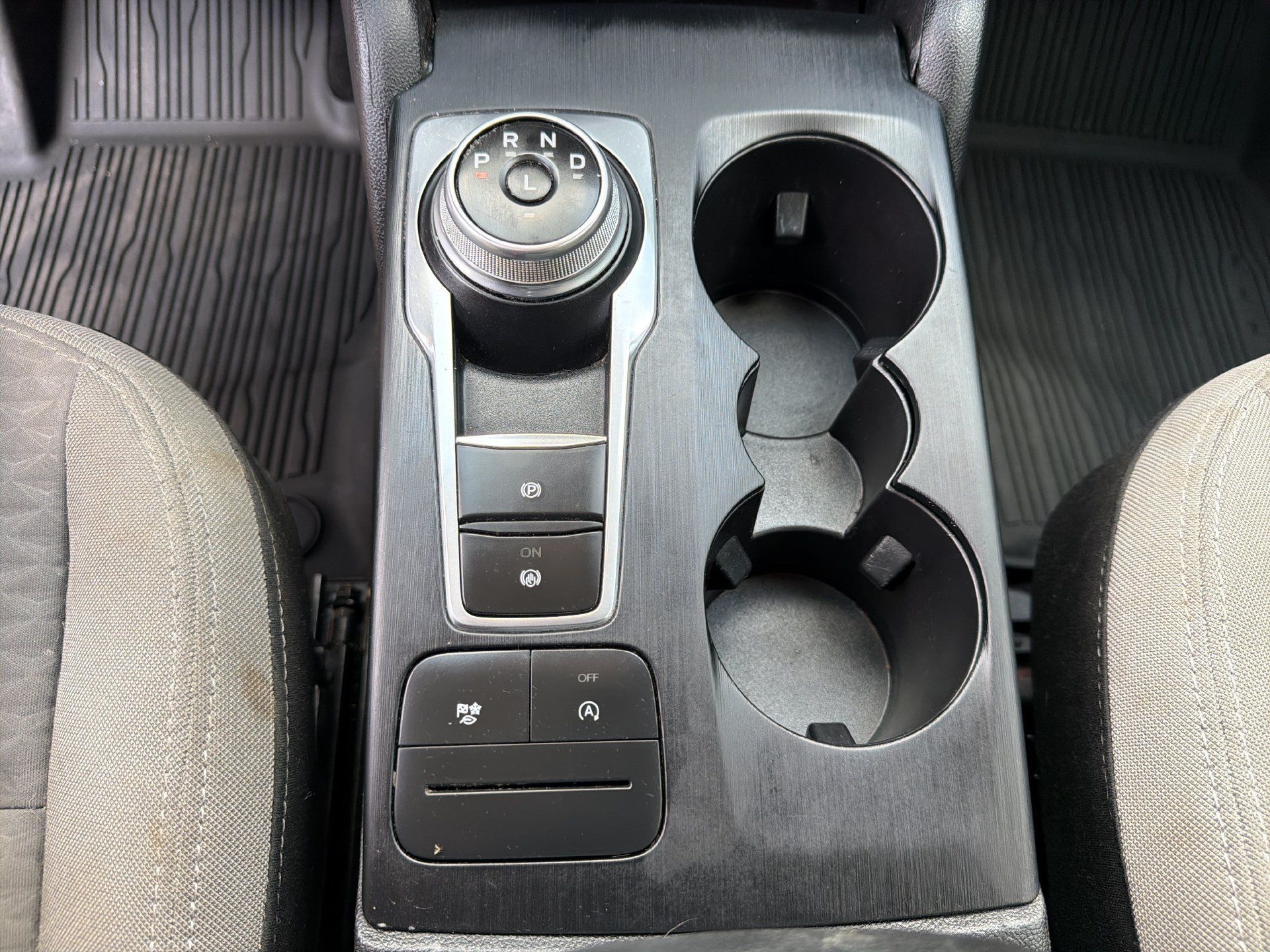 Used 2022 Ford Escape SE w/ Convenience Package AWD/4WD image 9