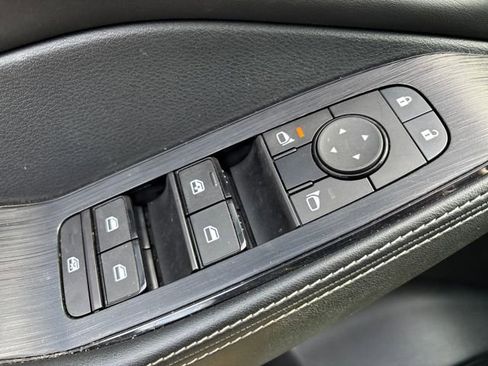 Certified 2023 Nissan Rogue SV w/ SV Premium B Package image 13