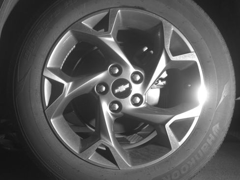 Used 2025 Chevrolet Trax LT image 14