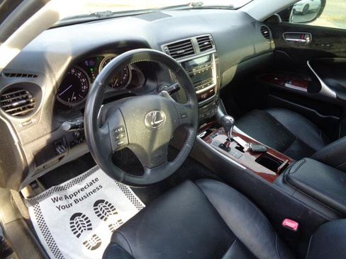 Used 2008 Lexus IS 250 AWD image 21