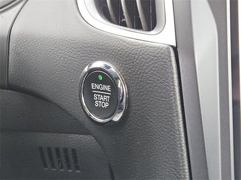 Certified 2024 Ford Edge SEL w/ Sport Appearance Package image 16